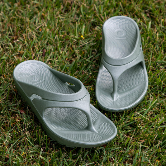 Youth Recovery Flip Flop, Nineteenth Green