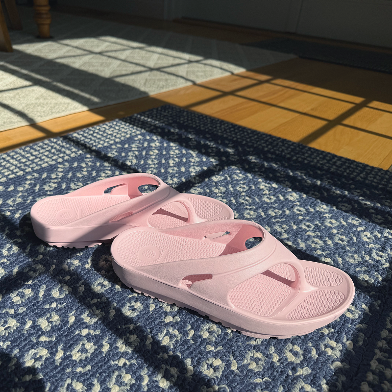 Recovery Flip Flop, Broadway Blush Pink